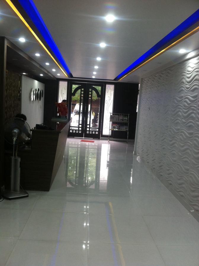 Hotel Karat 87 Inn Νέο Δελχί Εξωτερικό φωτογραφία